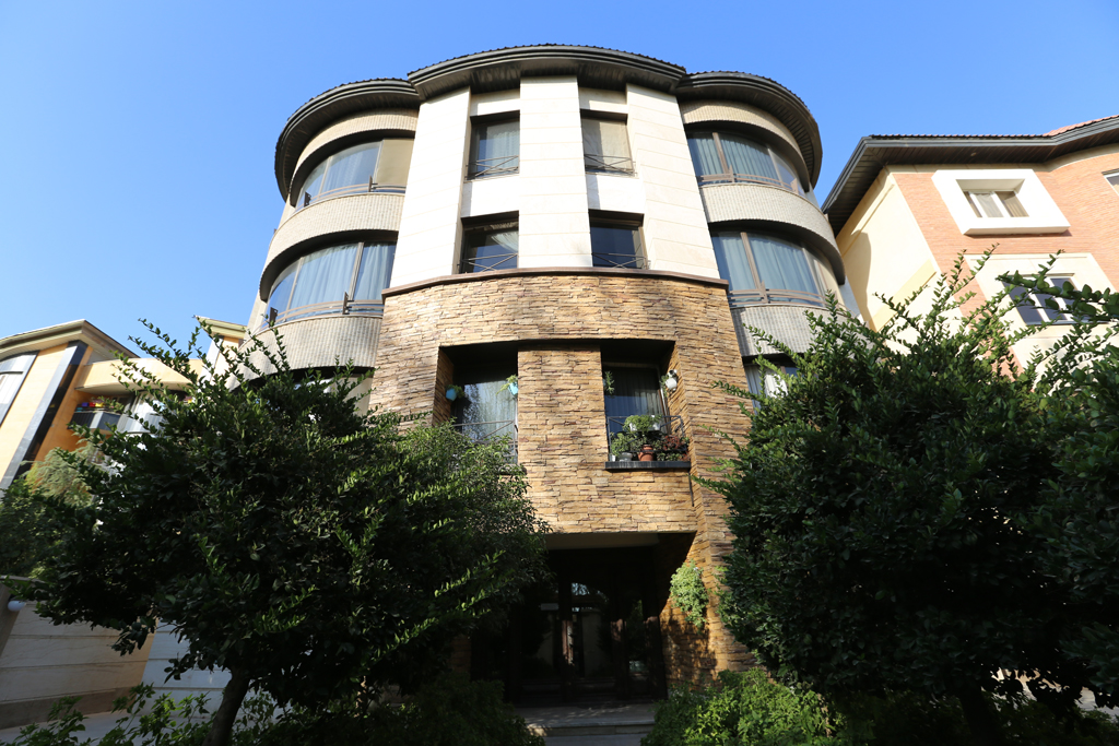 ALMASS SHARGH RESEDENTIAL BUILDING